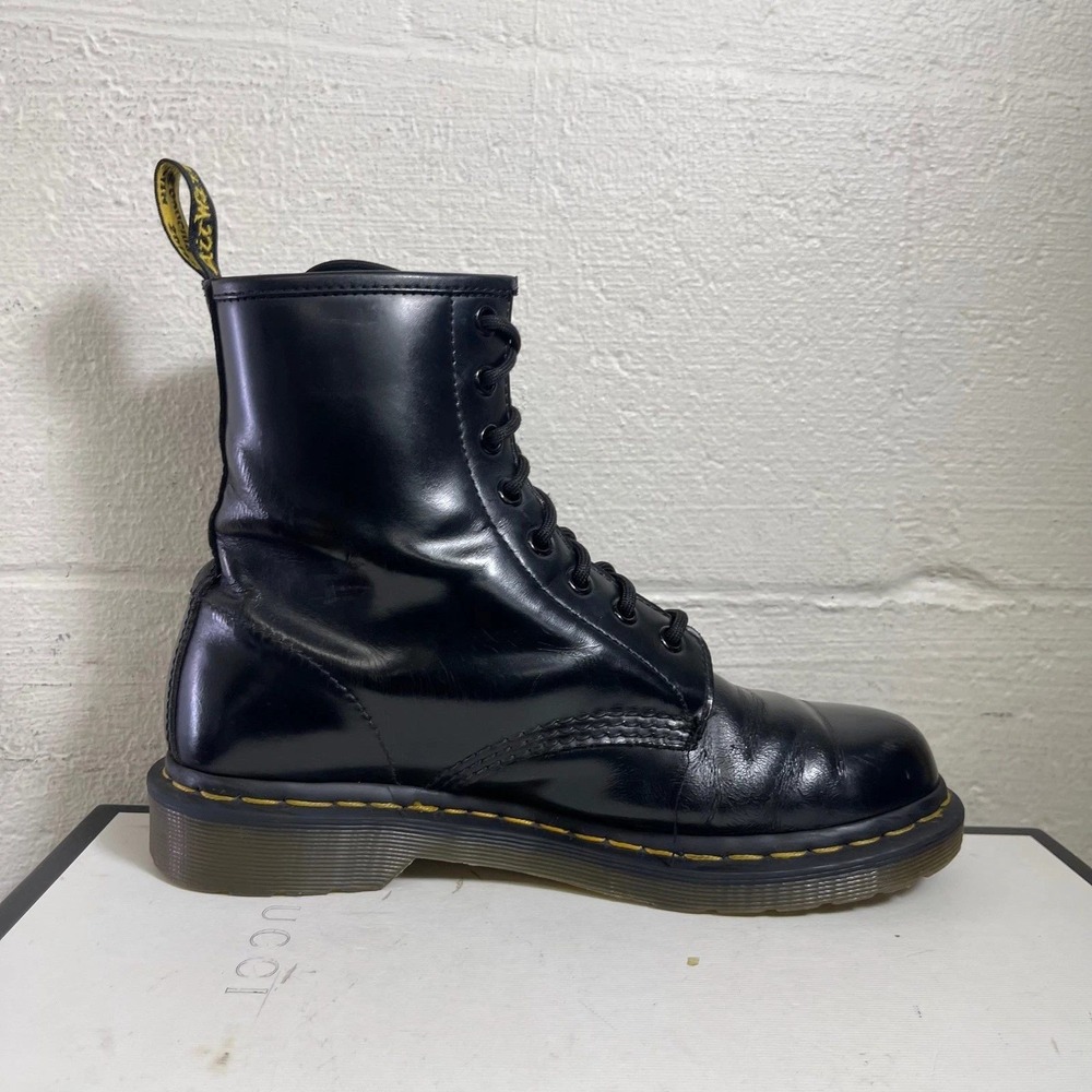 Dr. Martens 1460‎ Black Smooth Leather Boots Lace up Women's Size US 8/EU 39